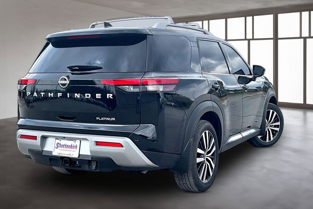 Used 2024 Nissan Pathfinder Platinum w/ Cargo Package image 6