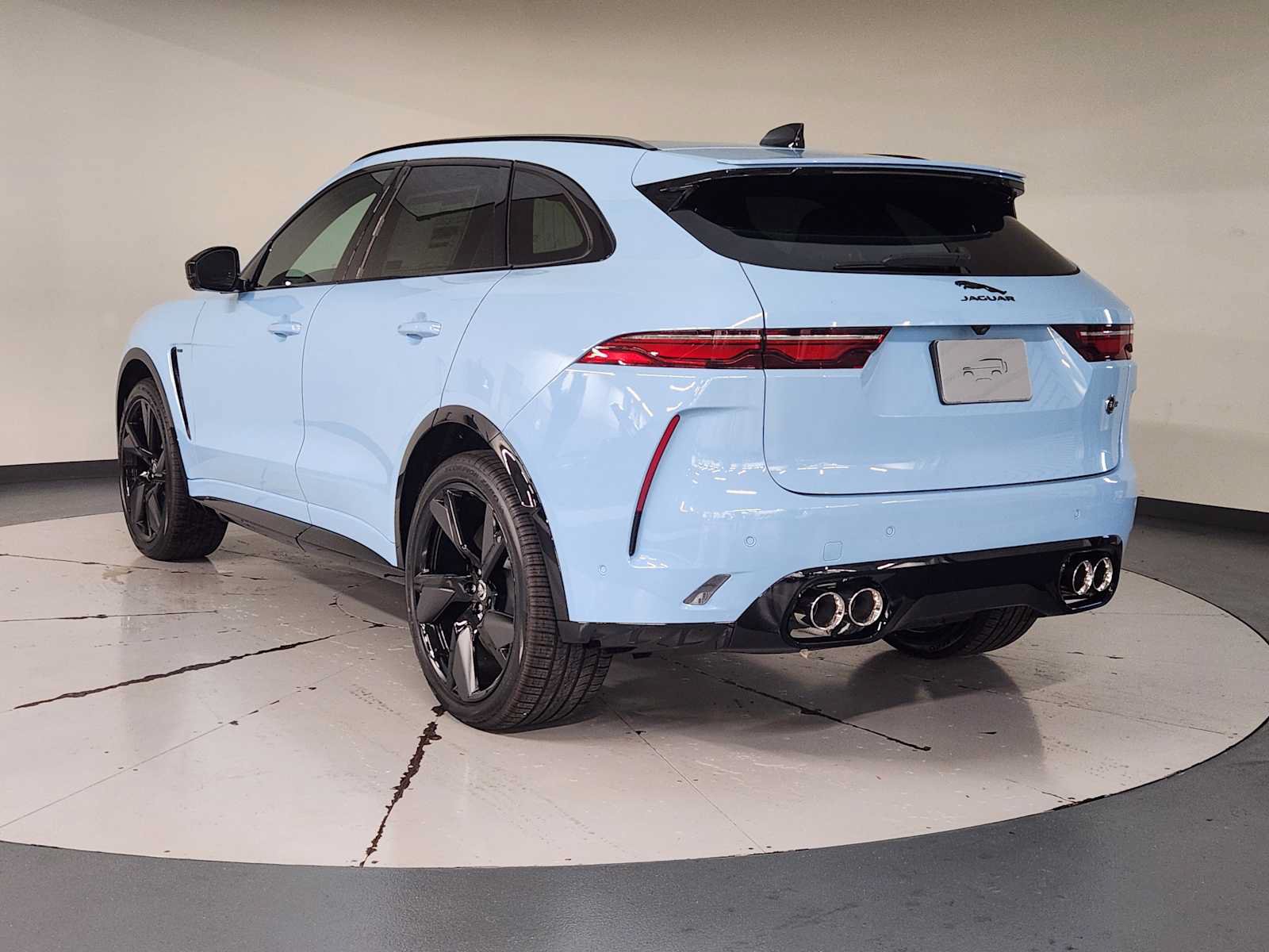 New 2026 Jaguar F-PACE SVR 575 Edition AWD/4WD image 6