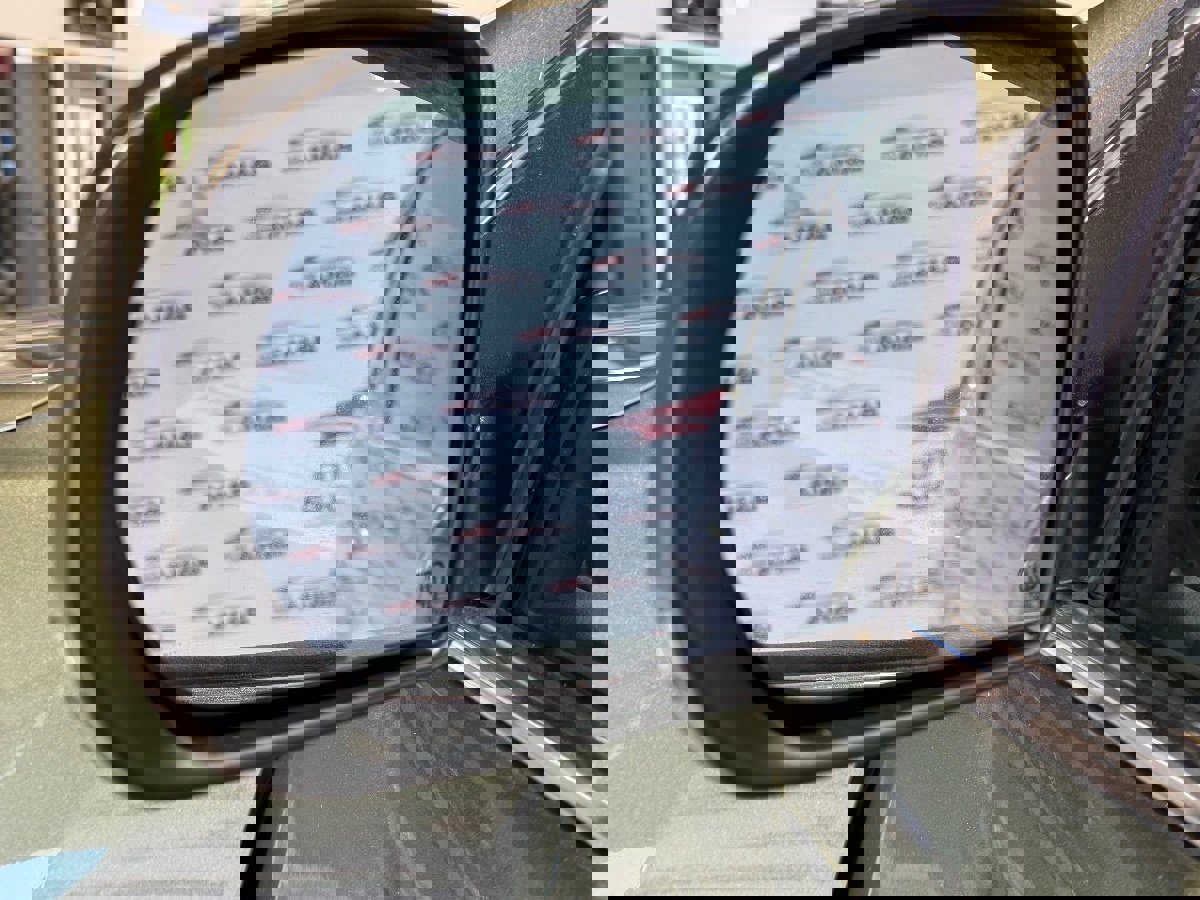 Used 2019 Jeep Cherokee Limited image 13