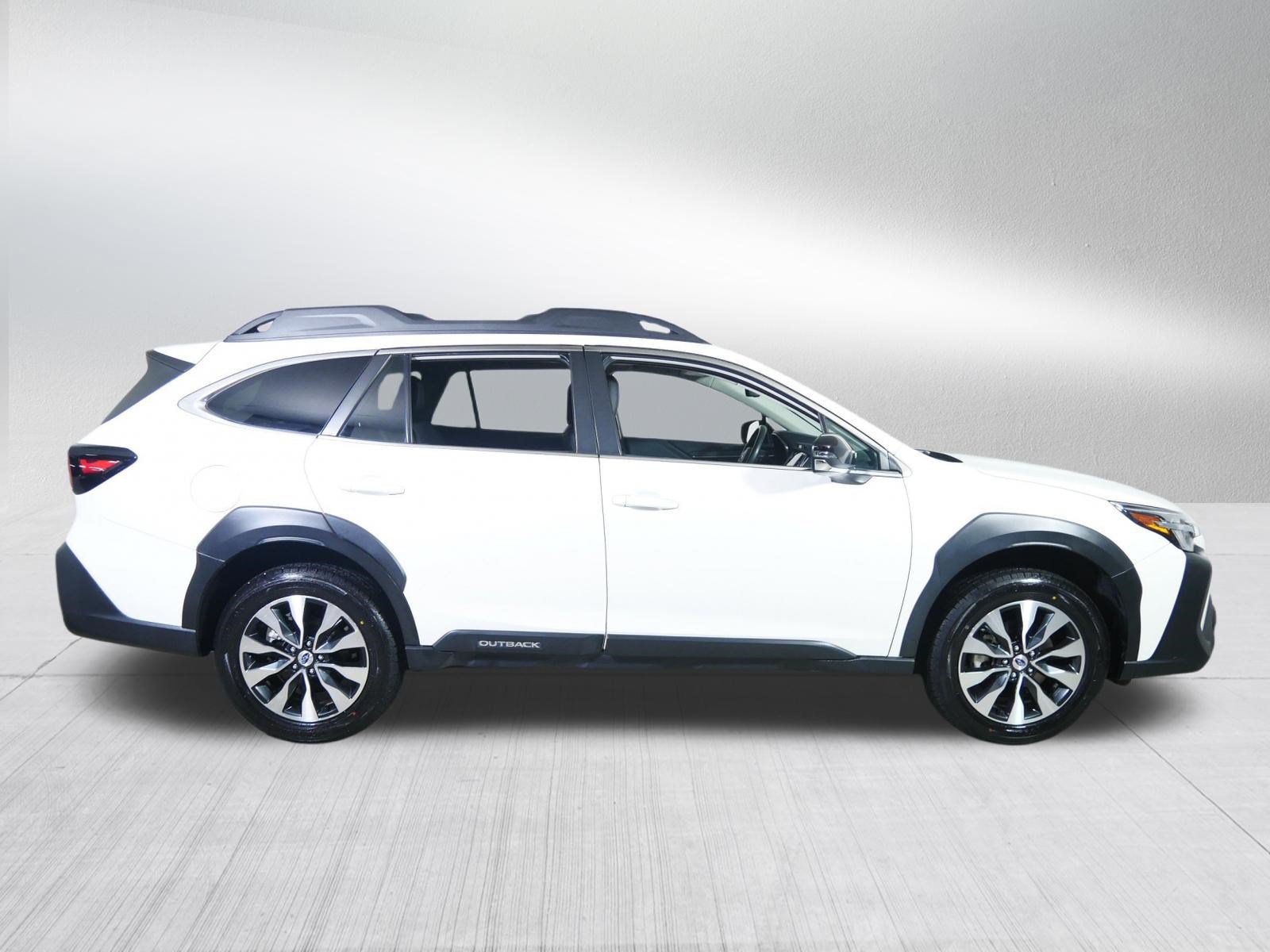 Used 2024 Subaru Outback Limited AWD/4WD image 8