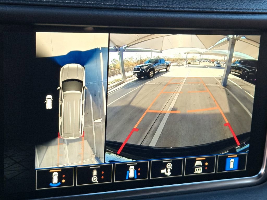 Used 2024 GMC Yukon Denali image 19