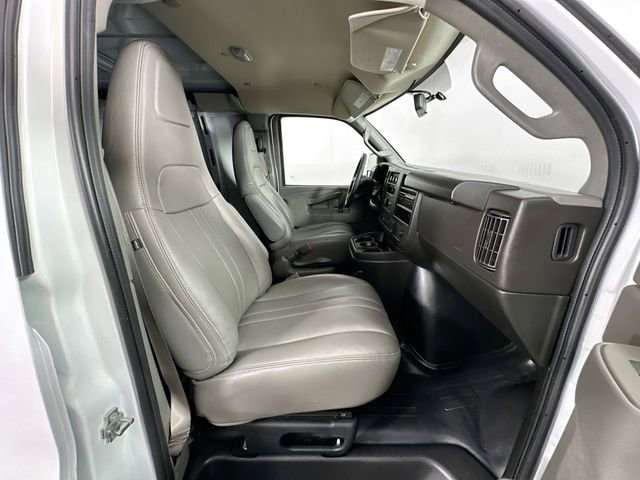 Used 2024 Chevrolet Express 3500 Extended w/ Driver Convenience Package RWD image 24