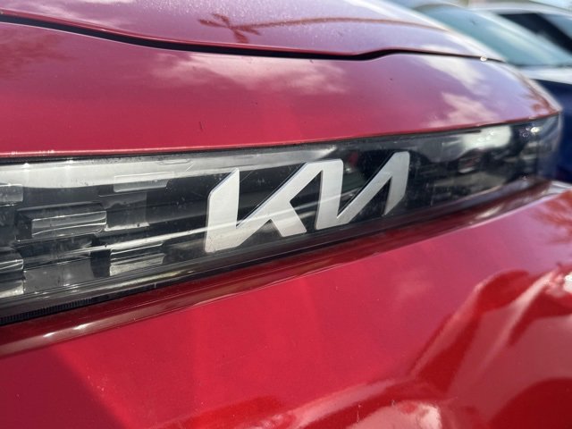 Certified 2025 Kia Soul LX image 8