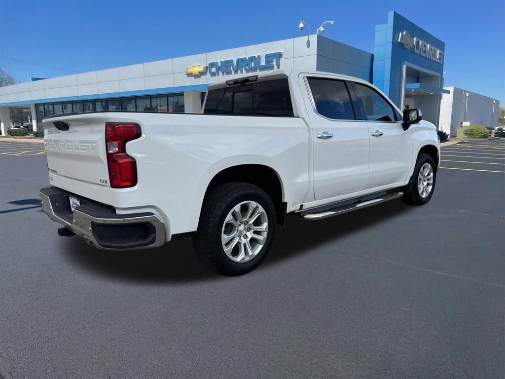 Used 2022 Chevrolet Silverado 1500 LTZ w/ Technology Package image 5