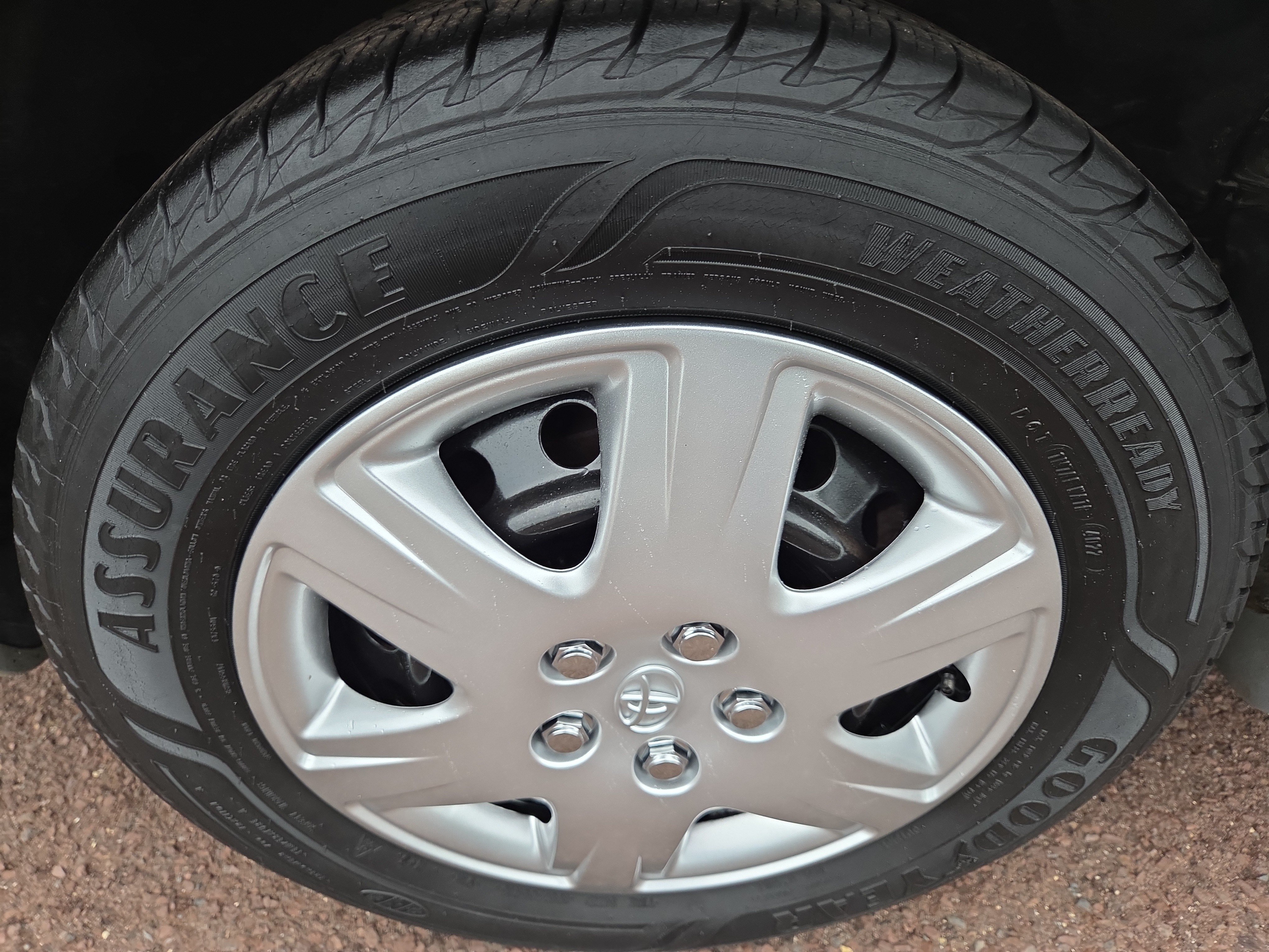 Used 2010 Toyota Corolla LE FWD image 10