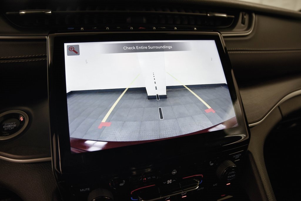 Used 2024 Jeep Grand Cherokee Limited 4xe image 21