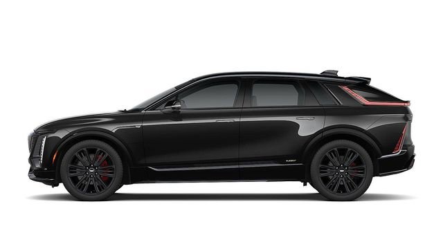 New 2026 Cadillac Lyriq V w/ LPO, Floor Liner Package image 29