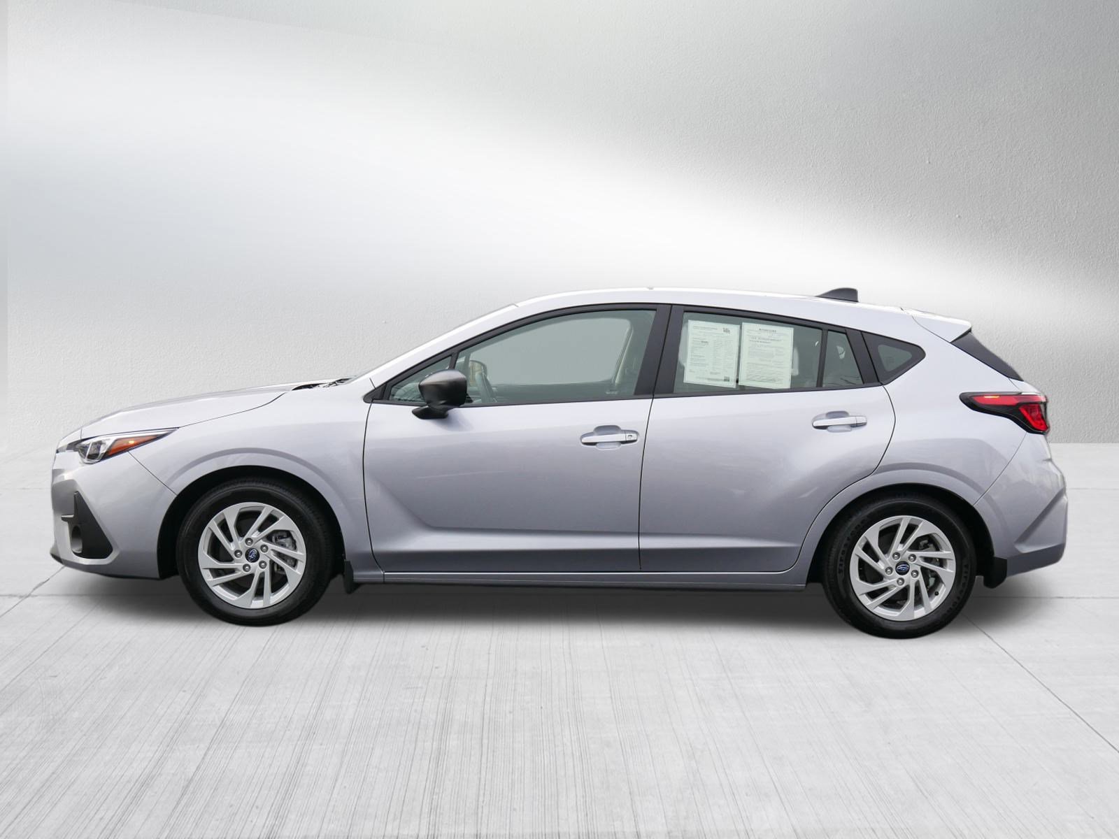 Used 2025 Subaru Impreza 2.0i image 4