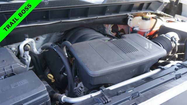 Used 2019 Chevrolet Silverado 1500 LT Trail Boss AWD/4WD image 63