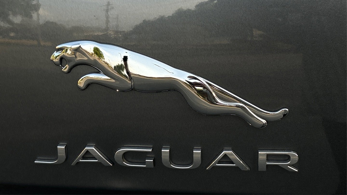 Used 2016 Jaguar XJ R-Sport image 47