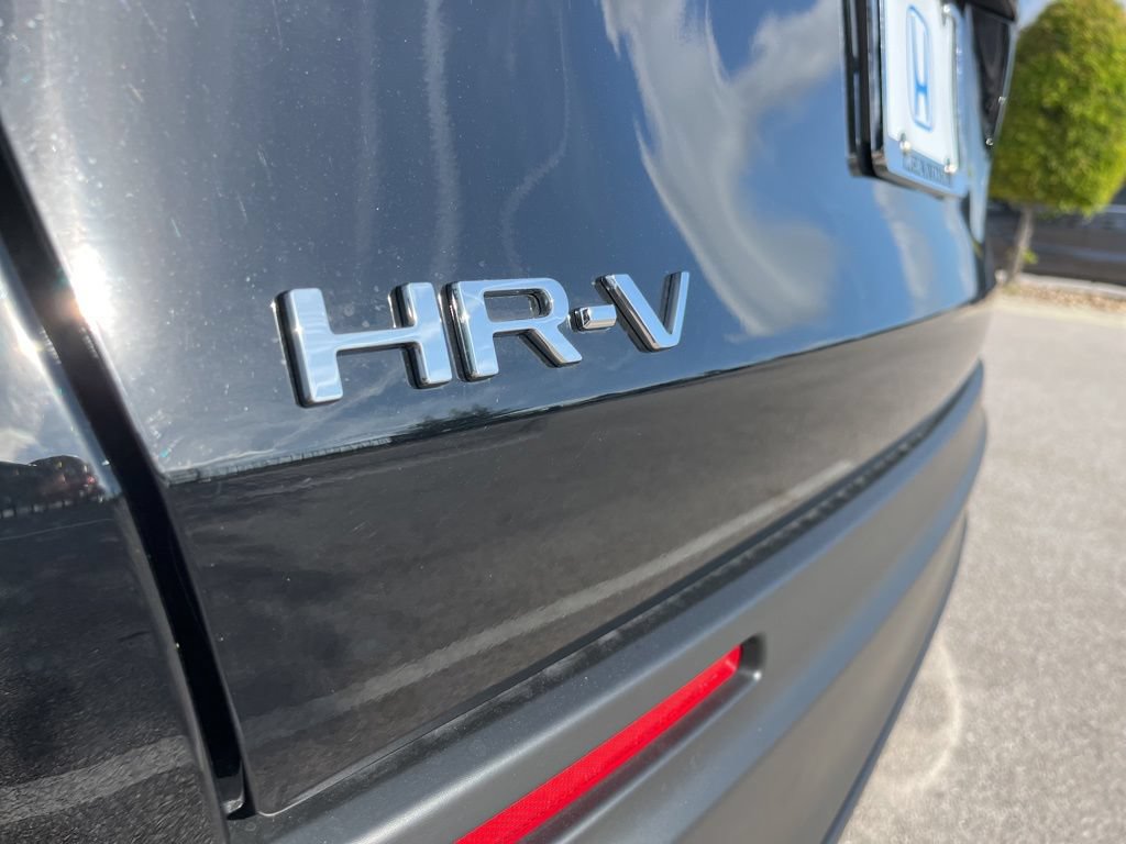 Certified 2026 Honda HR-V LX image 8