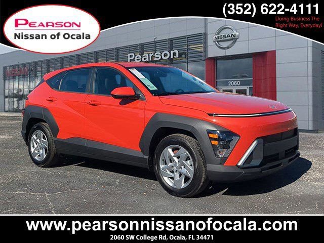 Used 2025 Hyundai Kona SE image 1