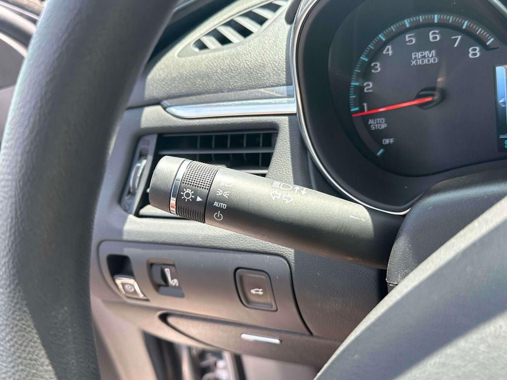 Used 2018 Chevrolet Impala LS FWD image 24