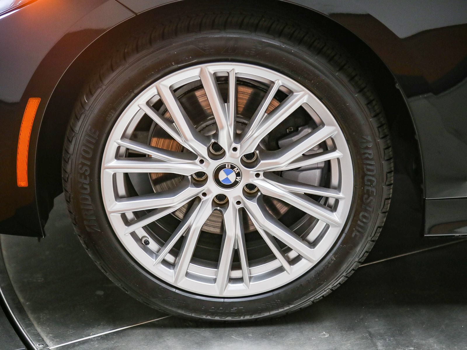 Certified 2023 BMW 330i Sedan w/ Convenience Package RWD image 10