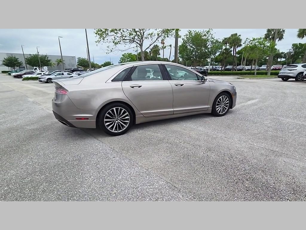 Used 2019 Lincoln MKZ Reserve FWD image 38