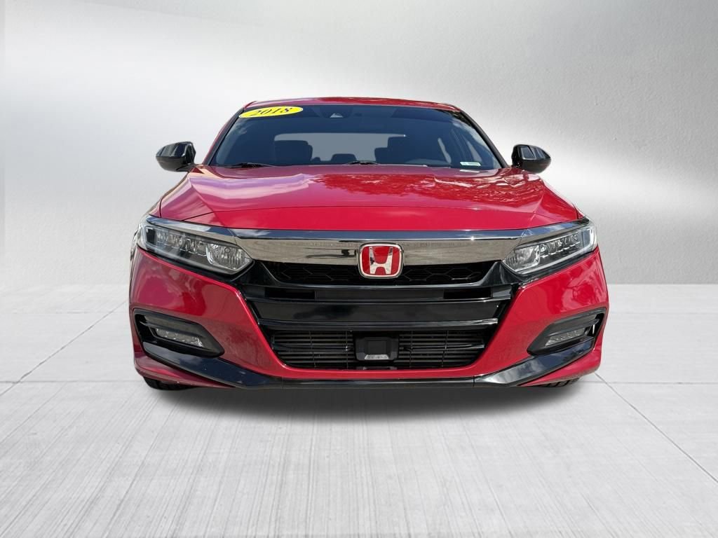 Used 2018 Honda Accord Sport image 2