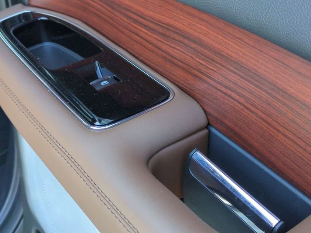 Used 2024 Lincoln Navigator Reserve image 38