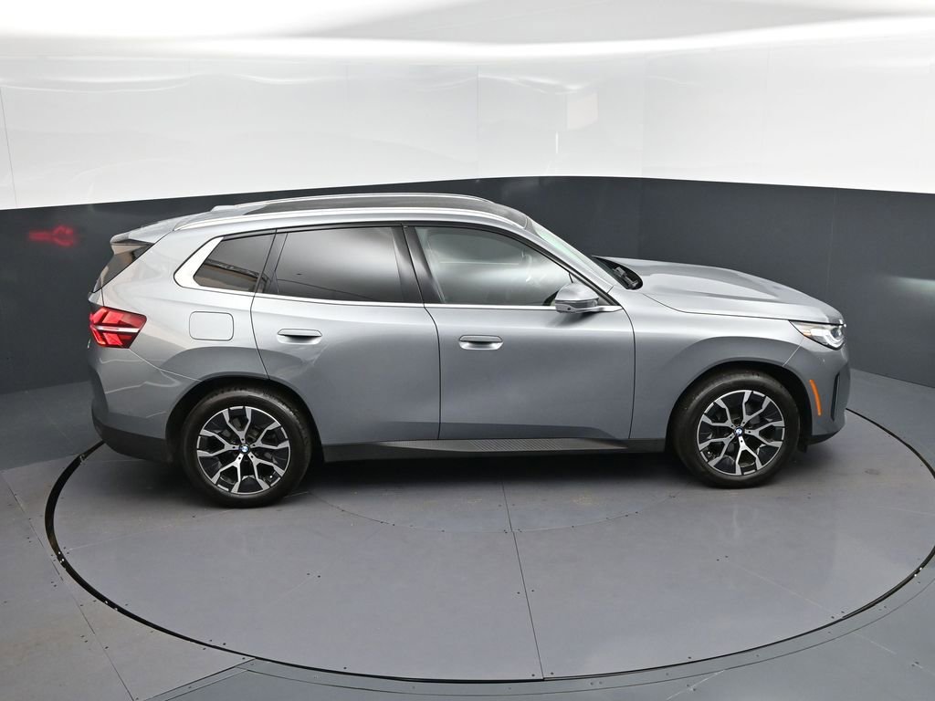 Certified 2025 BMW X3 xDrive30i w/ Premium Package image 35