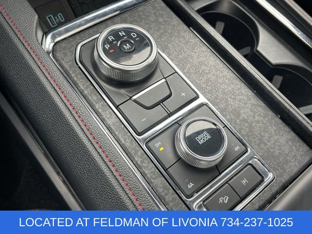 Used 2022 Ford Expedition Limited image 16