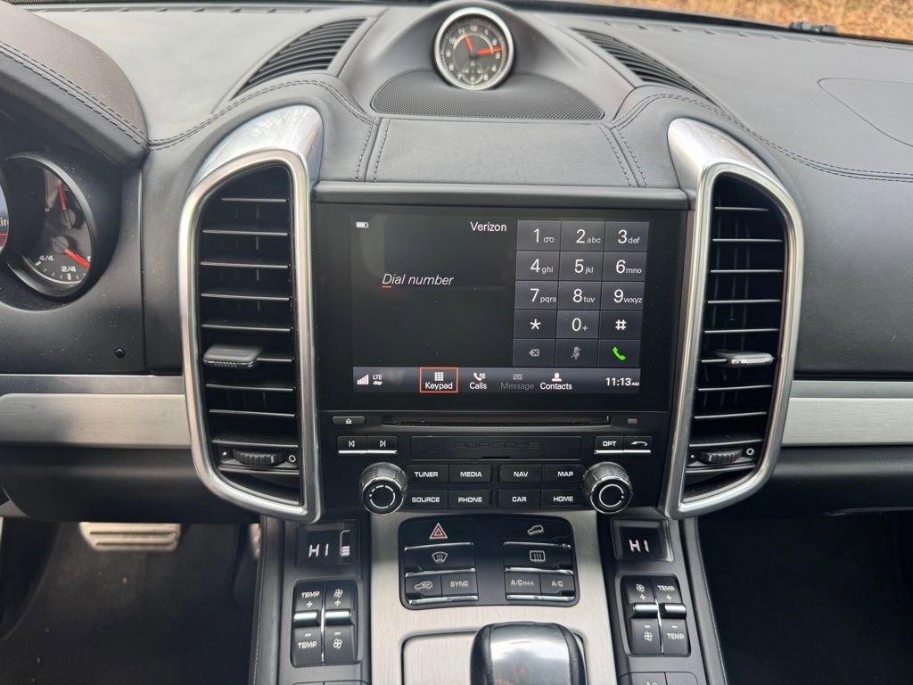Used 2018 Porsche Cayenne GTS w/ Premium Package Plus image 27