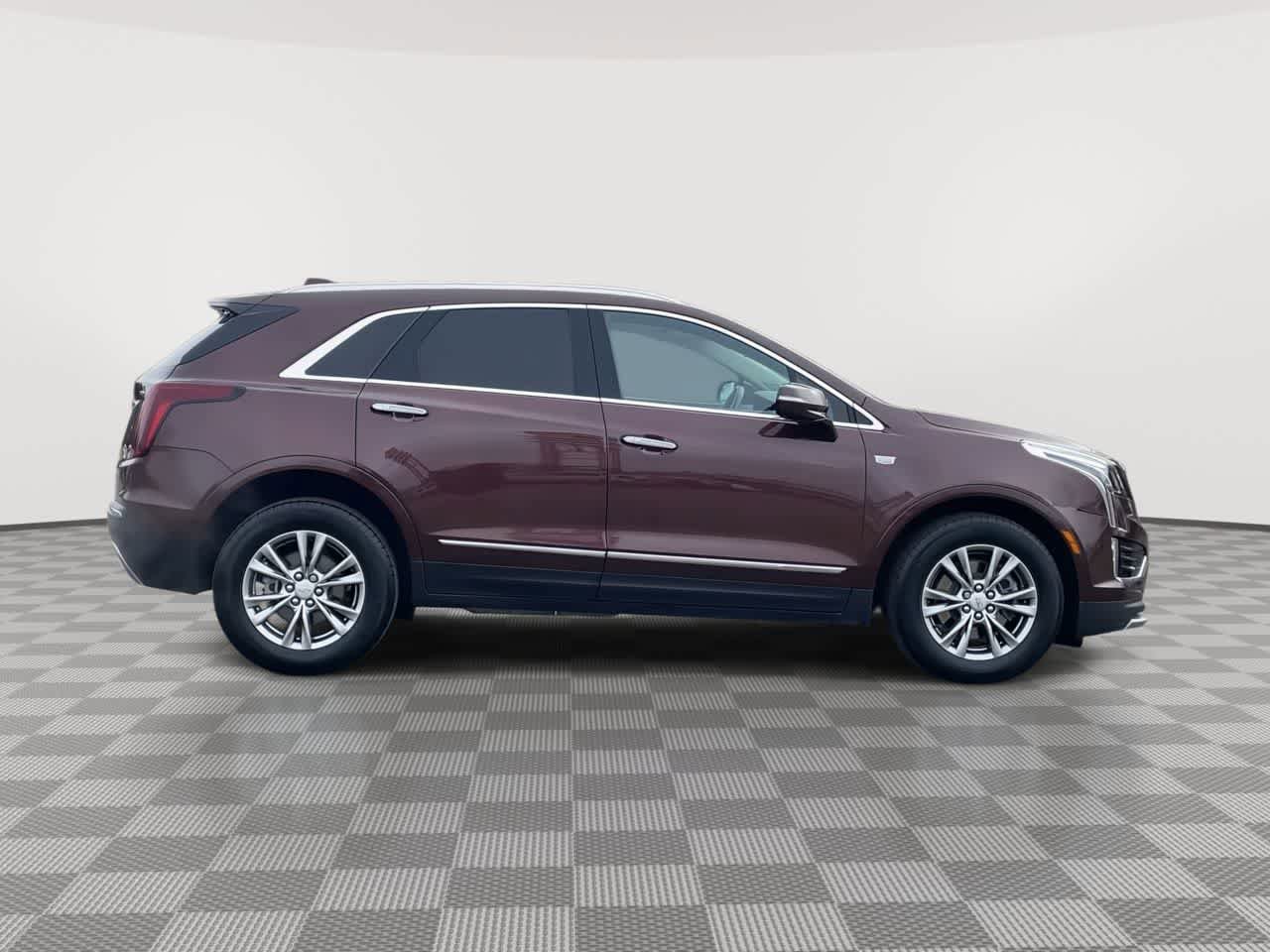 Certified 2023 Cadillac XT5 Premium Luxury w/ LPO, Floor Liner Package image 9