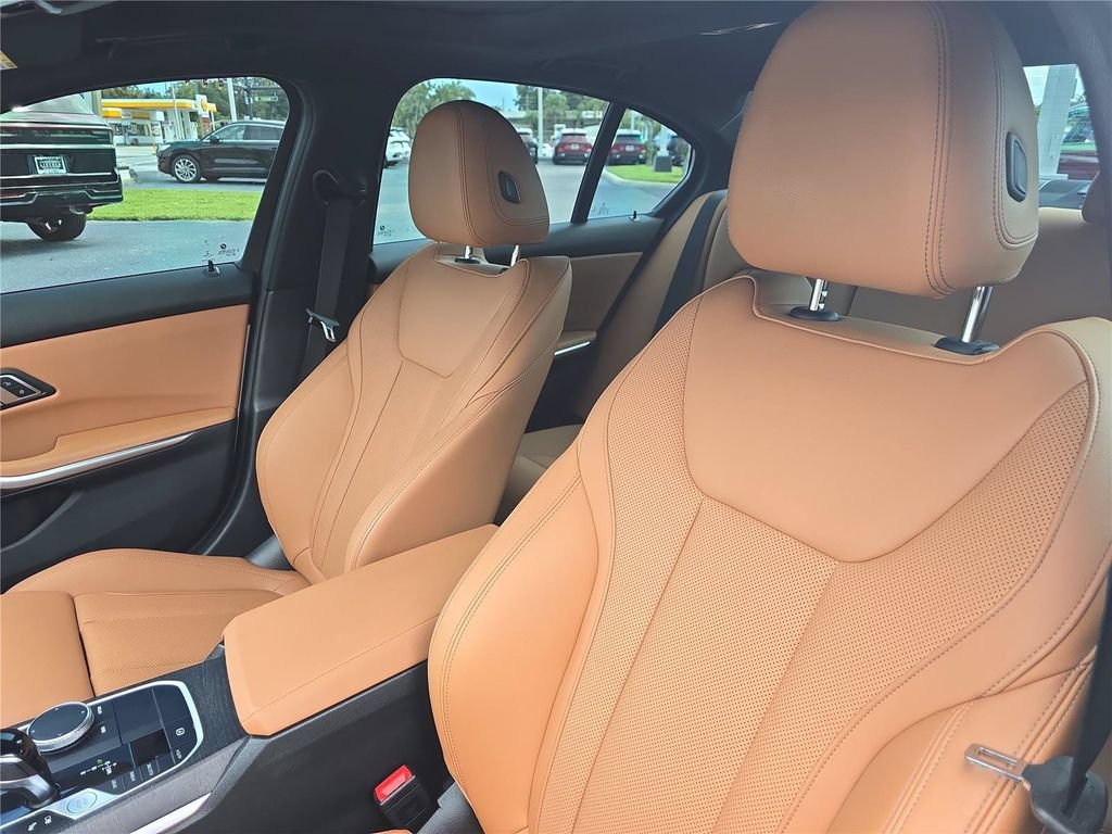 Used 2022 BMW 330e xDrive w/ M Sport Package AWD/4WD image 19