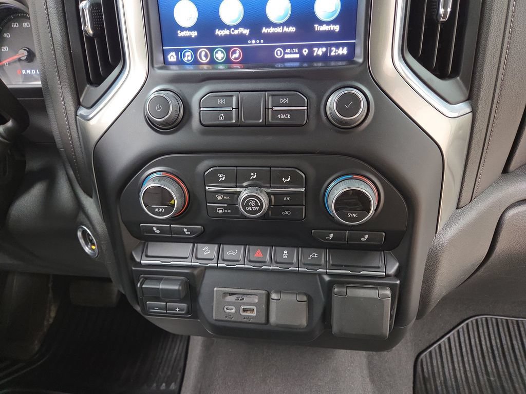 Used 2023 Chevrolet Silverado 2500 LTZ w/ Gooseneck/5TH Wheel Package AWD/4WD image 15