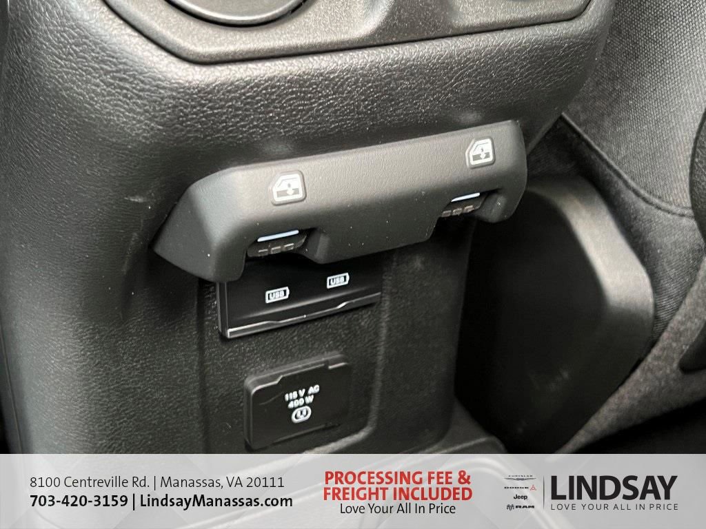 New 2026 Jeep Gladiator Mojave w/ Safety Group image 18