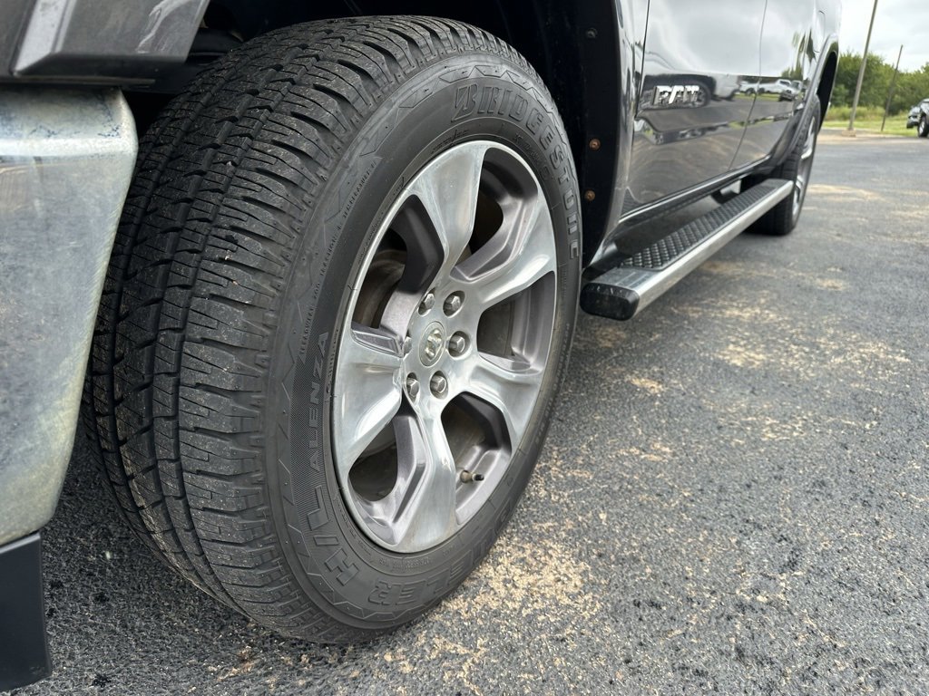 Used 2020 RAM 1500 Laramie image 10