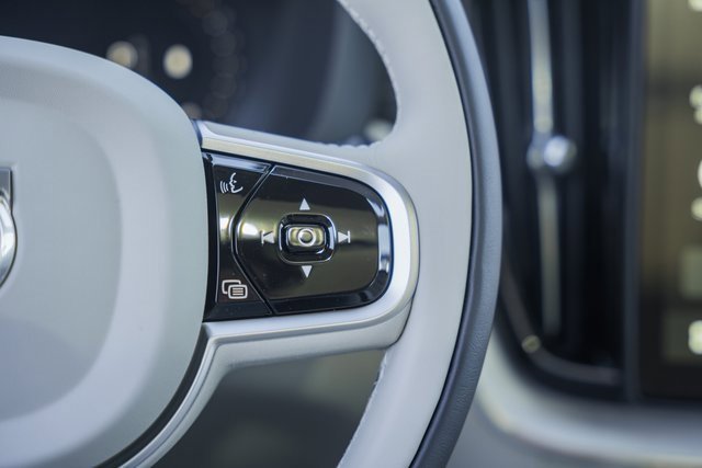 New 2026 Volvo XC60 B5 Ultra w/ Protection Package Premier image 29