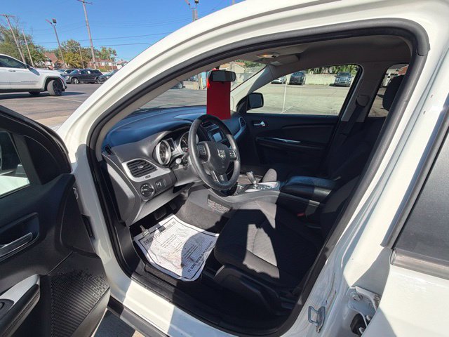 Used 2018 Dodge Journey SE AWD/4WD image 21