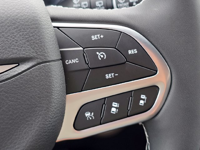 New 2027 Chrysler Pacifica LX FWD image 17