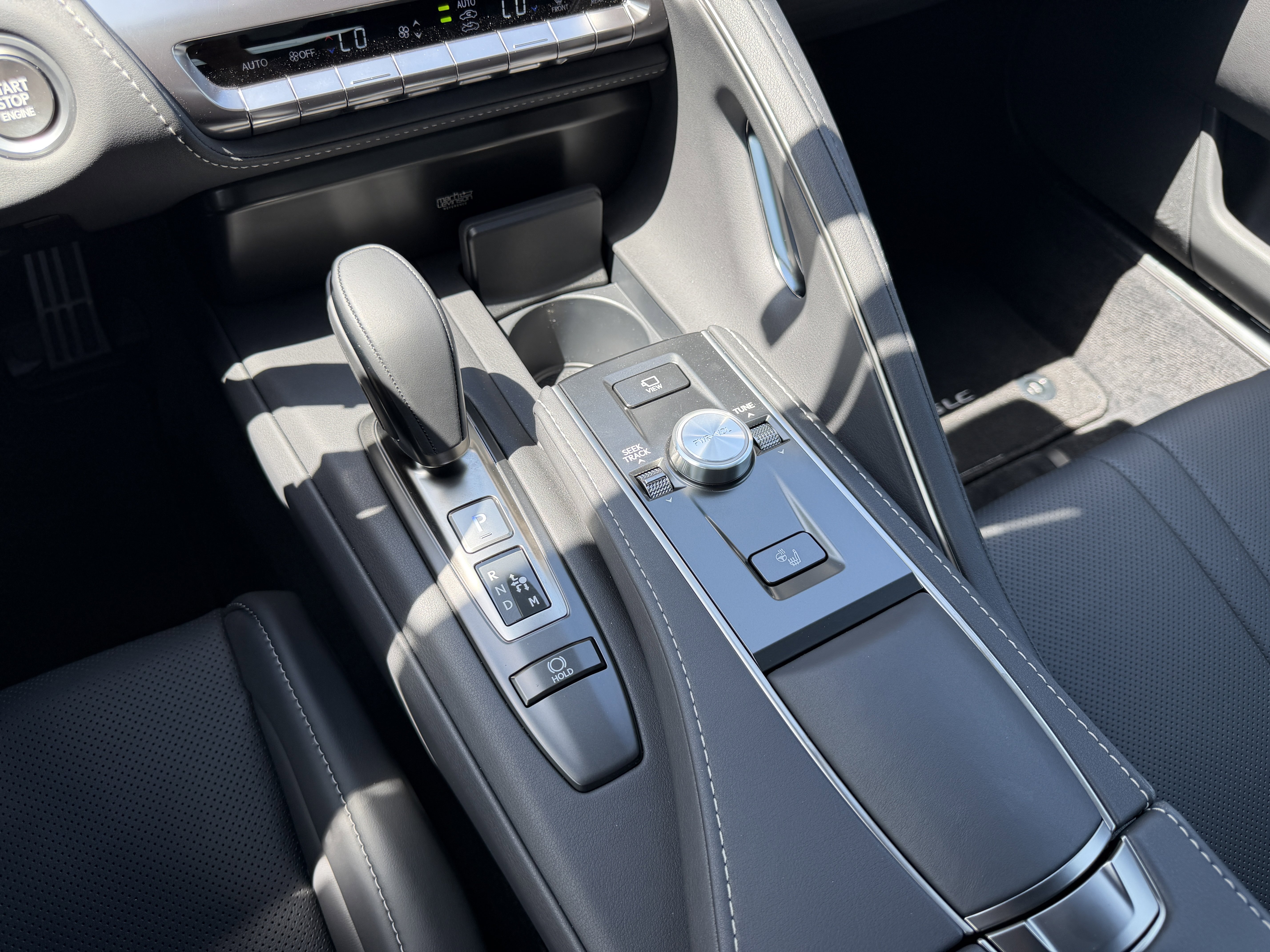 Used 2025 Lexus LC 500 Convertible w/ Touring Package image 28