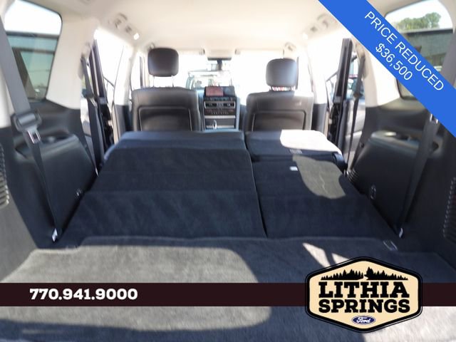 Used 2024 Nissan Armada SV AWD/4WD image 28