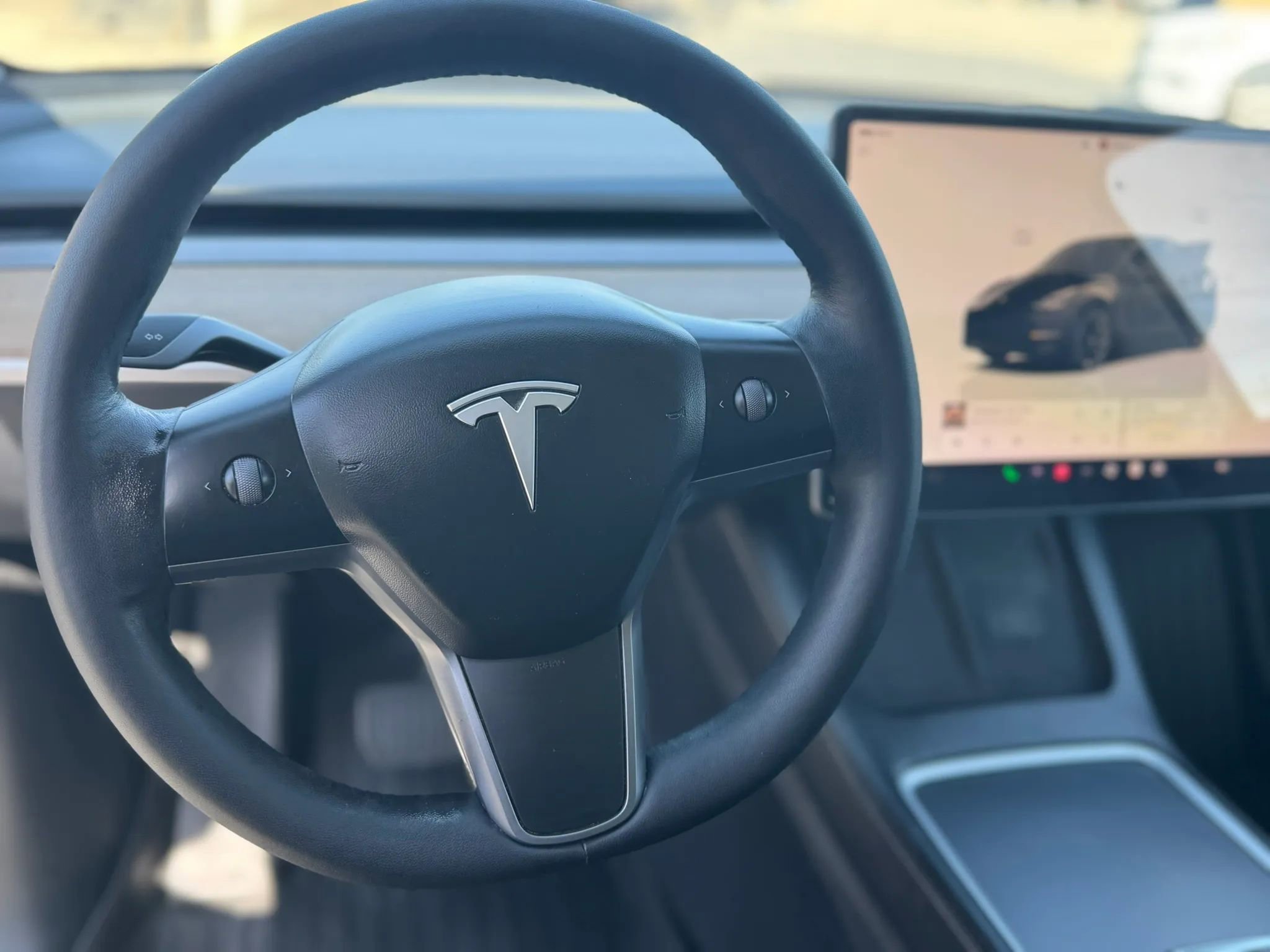 Used 2023 Tesla Model Y Long Range image 8