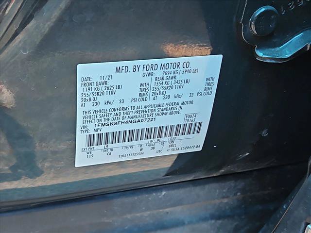 Used 2022 Ford Explorer Limited w/ Equipment Group 301A AWD/4WD image 26