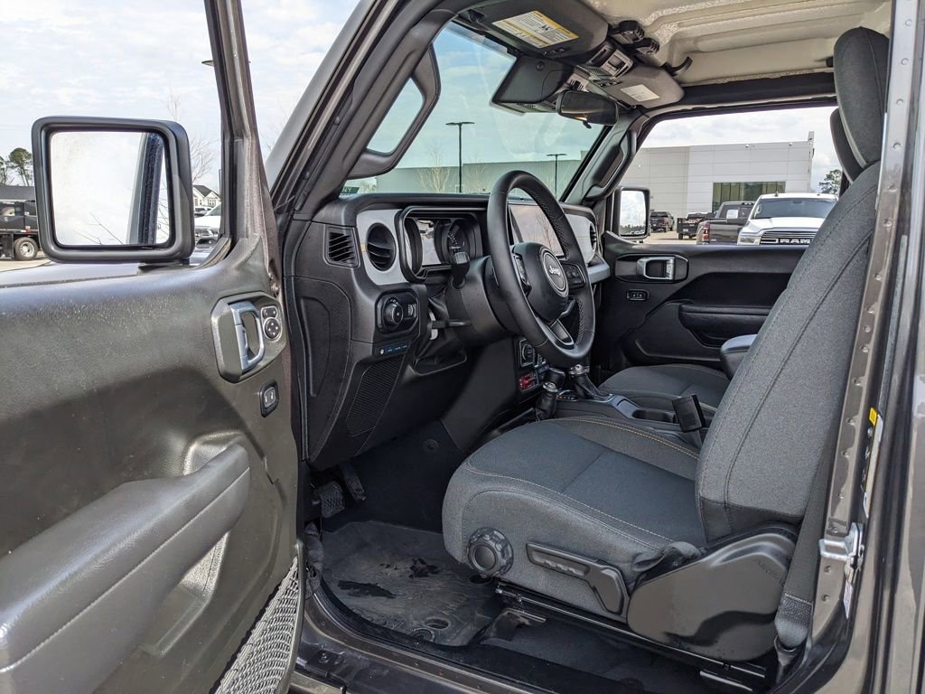 Used 2025 Jeep Wrangler Unlimited Sport S 4xe image 36