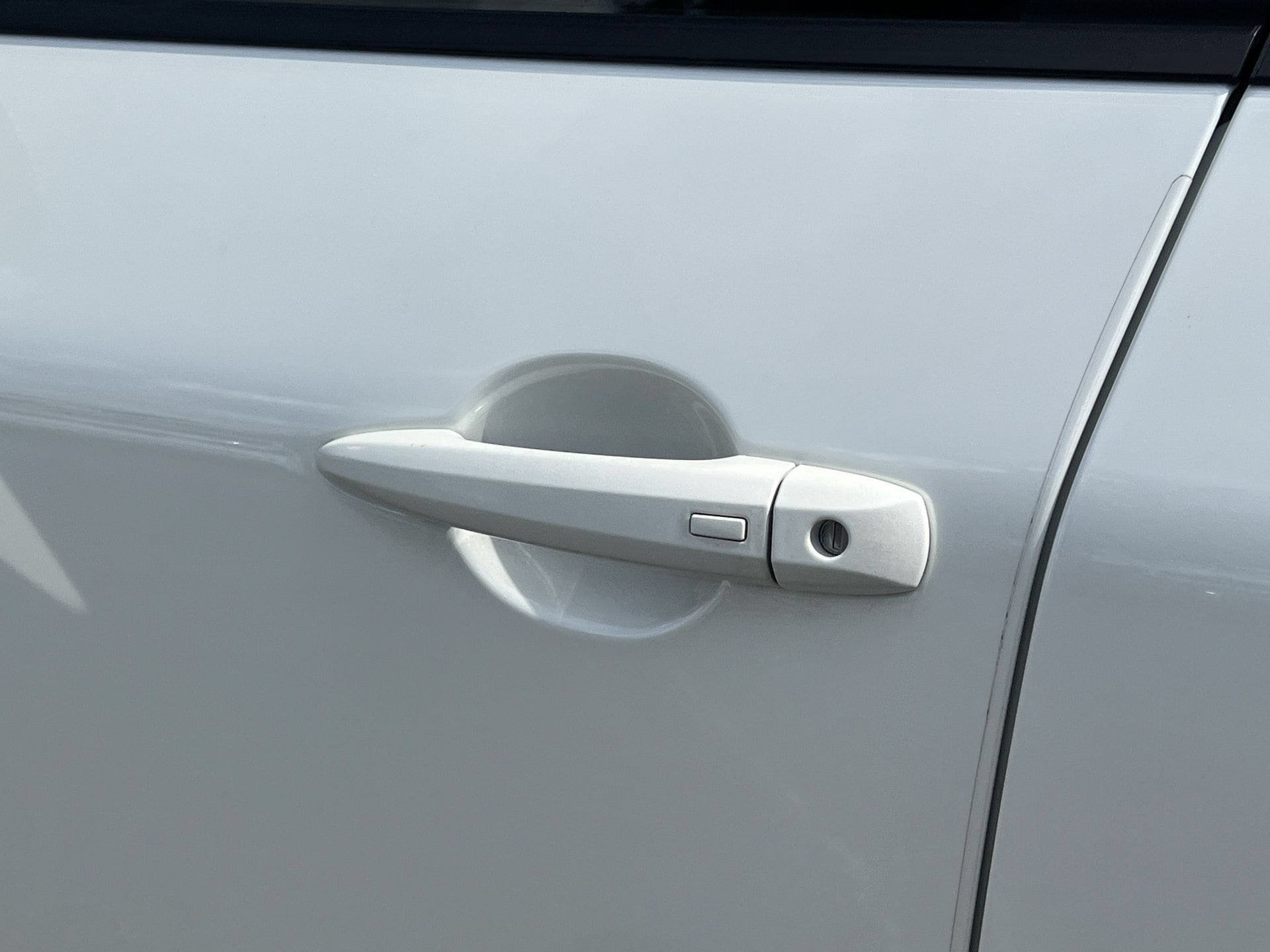 Certified 2023 Nissan Rogue SV FWD image 29