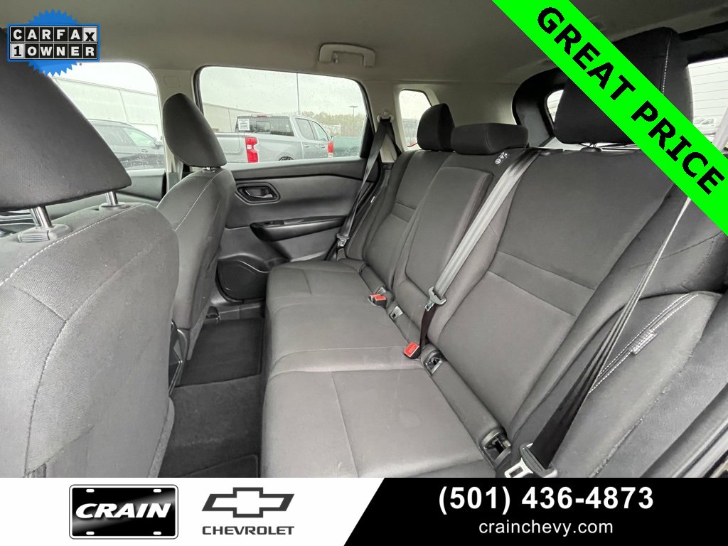 Used 2024 Nissan Rogue S image 25