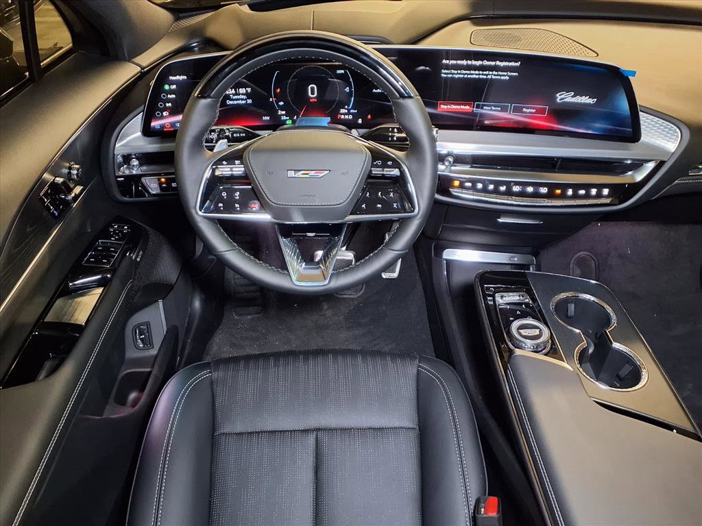 New 2026 Cadillac Lyriq V image 11