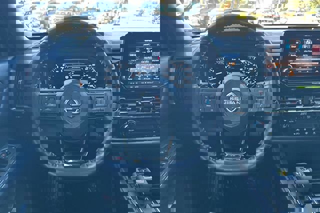 Used 2024 Nissan Pathfinder Rock Creek image 16