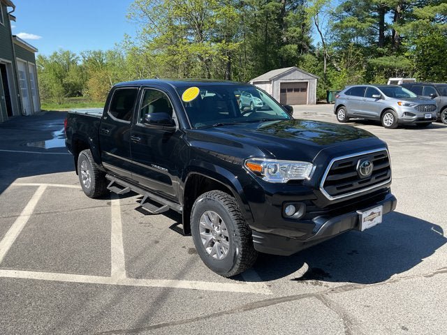 Used 2019 Toyota Tacoma SR5 AWD/4WD image 5
