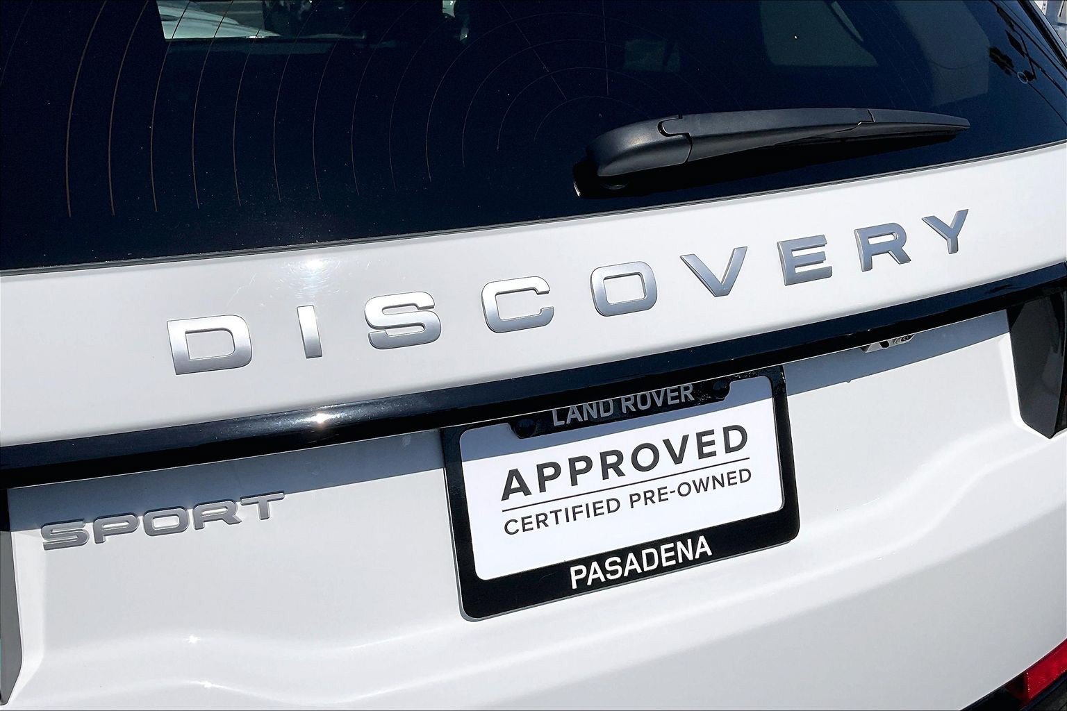 Certified 2025 Land Rover Discovery Sport S AWD/4WD image 32