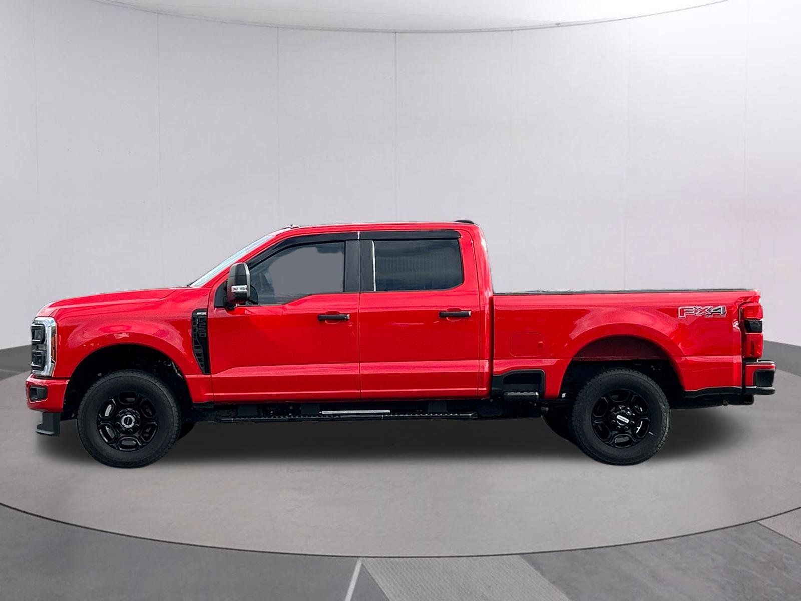 Used 2025 Ford F250 XL w/ STX Appearance Package AWD/4WD image 2