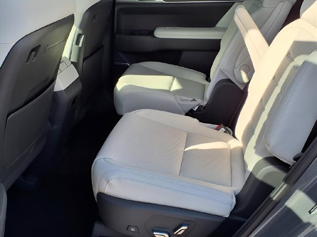 New 2026 Hyundai Santa Fe Calligraphy AWD/4WD image 12