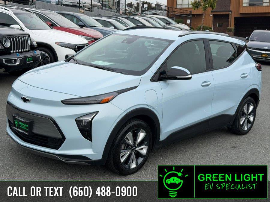 Used 2023 Chevrolet Bolt EUV LT w/ Convenience Package FWD video 1