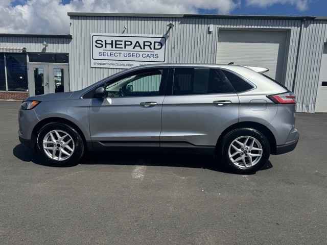 Used 2023 Ford Edge SEL image 8