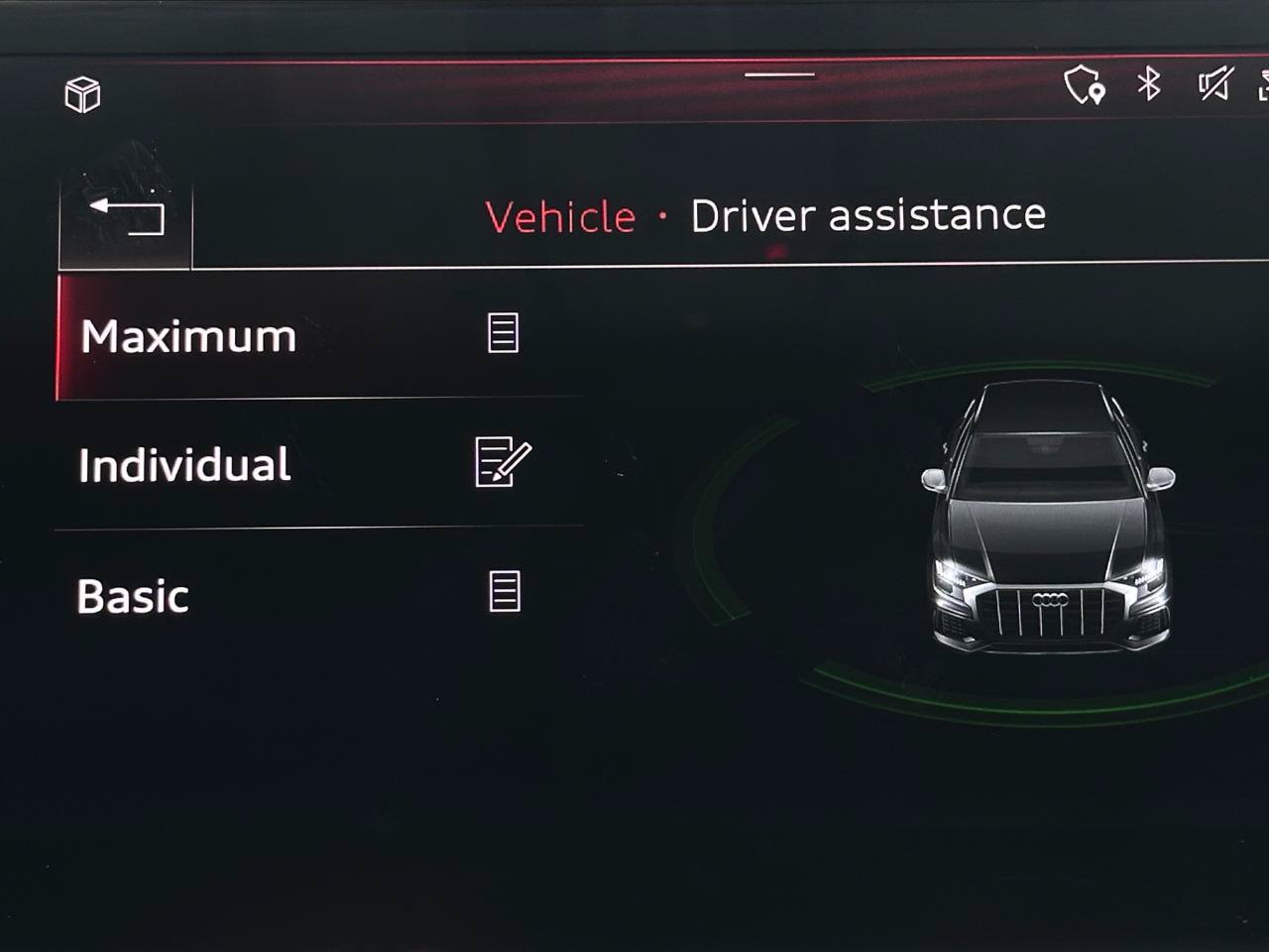 Used 2019 Audi Q8 Premium Plus w/ Premium Plus AWD/4WD image 37