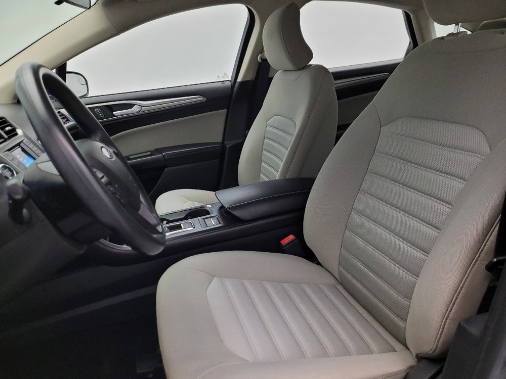 Used 2018 Ford Fusion S FWD image 17