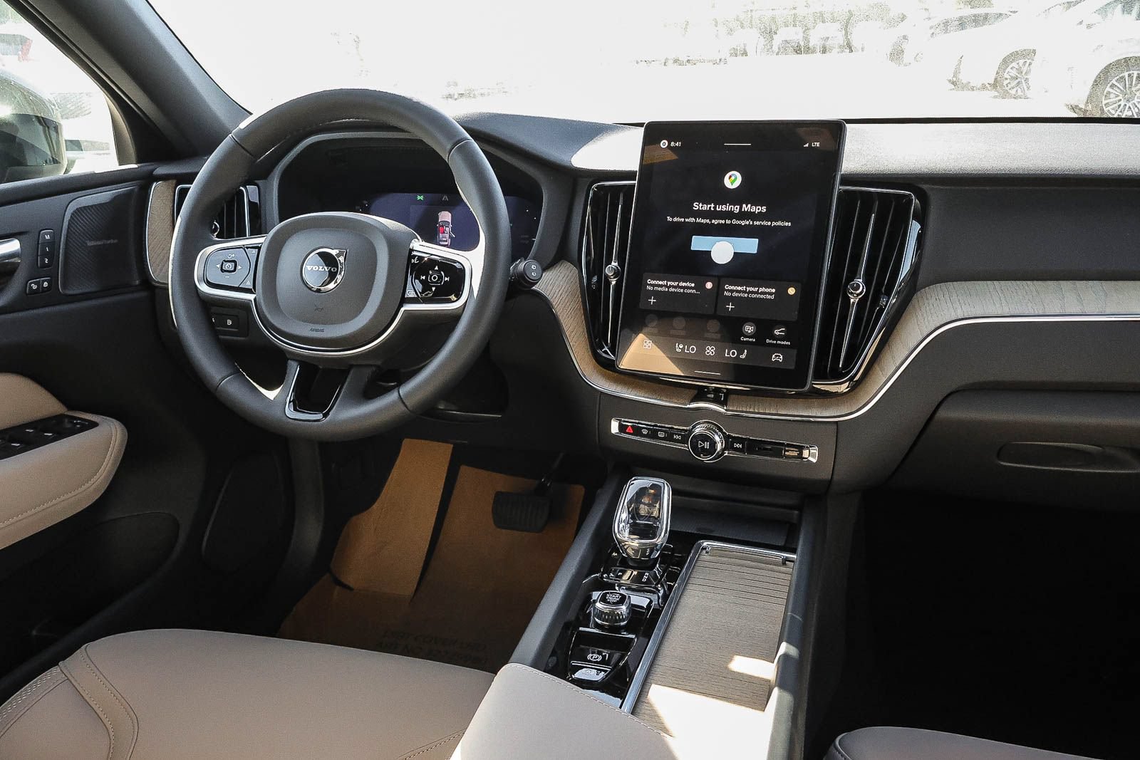 New 2026 Volvo XC60 T8 Plus w/ Climate Package AWD/4WD image 21
